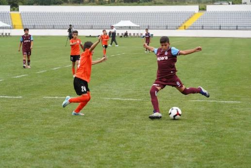 “Ulduz Cup”da ilk günün nəticələri bəlli olub - FOTO 
