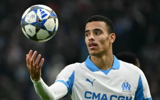 İngiltərəli hücumçu “Napoli”nin hədəfində