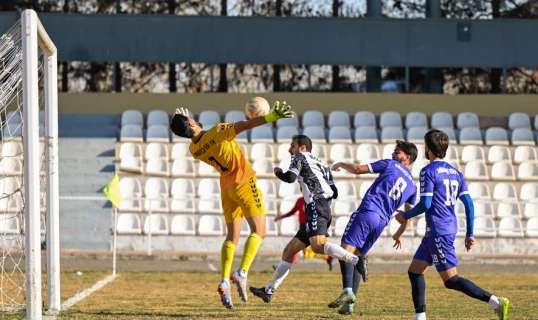 Yevlaxda heyətlər məlum olub