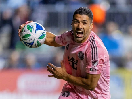 Luis Suarez vətəninə qayıda bilər