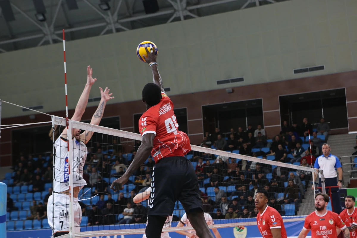 “Xilasedici" Belçika təmsilçisinə məğlub olub - FOTO 