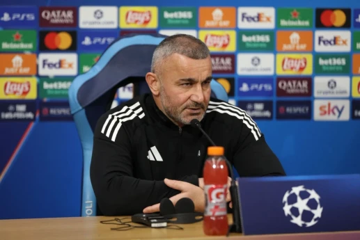 Qurban Qurbanov: “Ayaks” əvvəlki 5 oyunda edə bilmədiyini bu gün etdi”