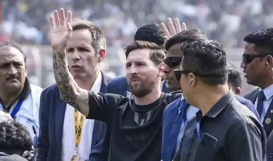 Lionel Messinin Hindistan səfəri iğtişaşlarla yadda qalıb