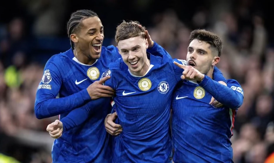 Premyer Liqa: “Çelsi” və “Liverpul”dan qələbə