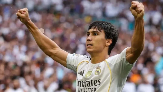 “Real”ın hücumçusu Bundesliqada çıxış edə bilər