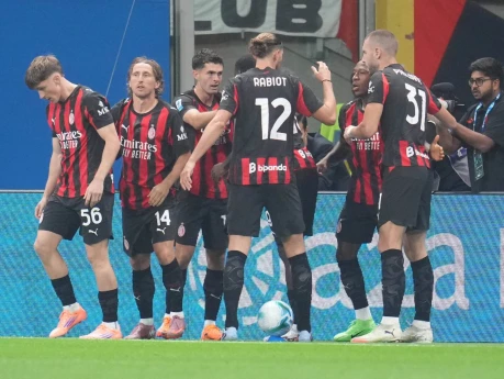 “Milan” qışda hücumçu və müdafiəçi transfer etməyi planlaşdırır