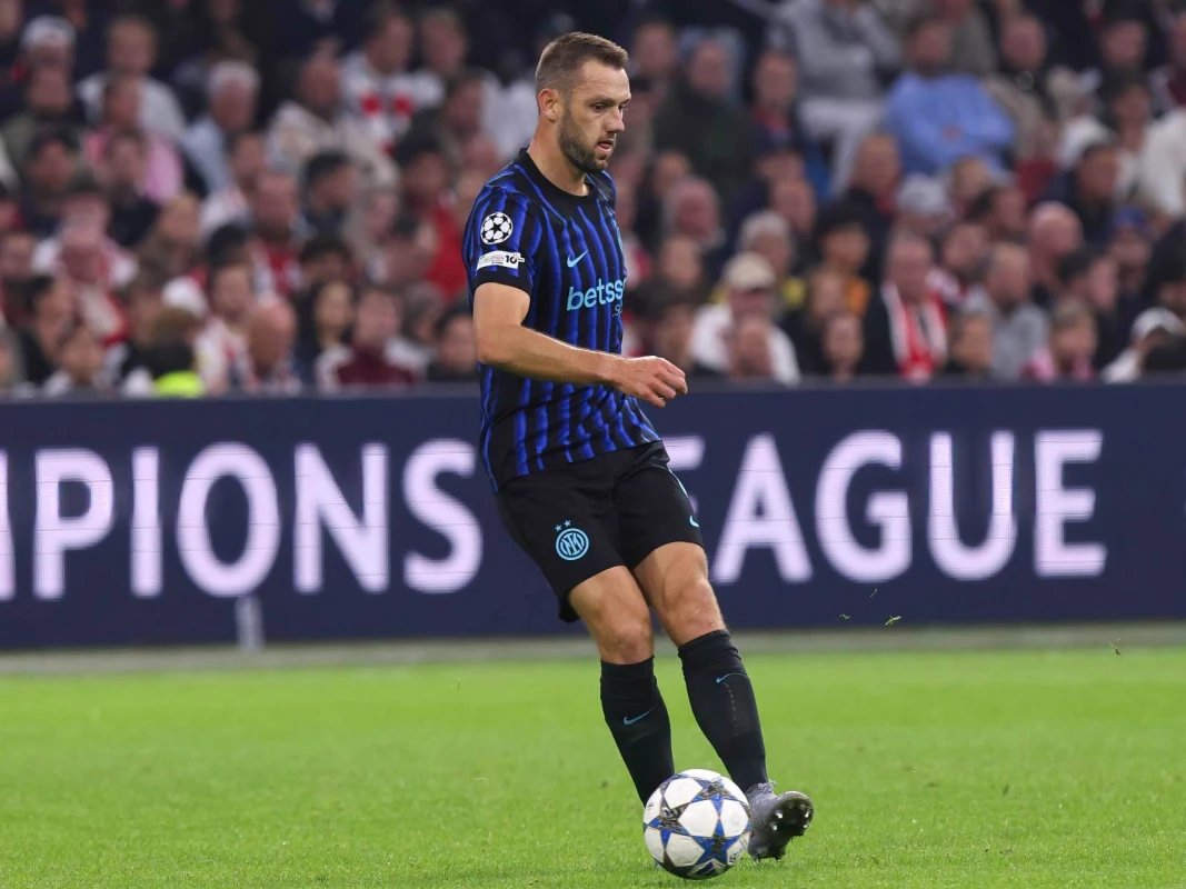 Stefan de Vrey “İnter”dən ayrıla bilər – danışıqlar dayandırıldı 