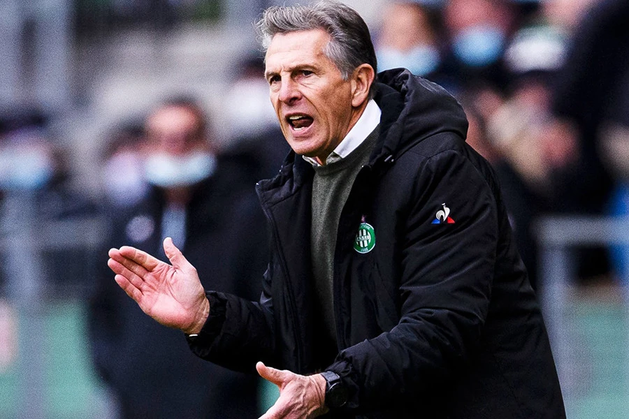 Fransa çempionatında baş məşqçi dəyişikliyi