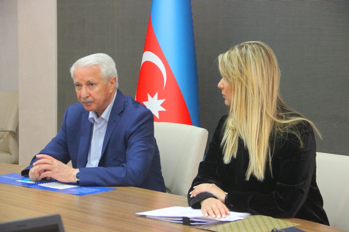 AzVİF-lə Elm və Təhsil Nazirliyinin əməkdaşlığı çərçivəsində yeni layihəyə start verilib - FOTO 