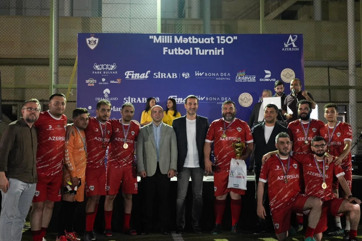 “Qarabağ”ın təşkilatçılığı ilə Milli Mətbuatın 150 illiyinə həsr olunan futbol turniri keçirilib - FOTO 