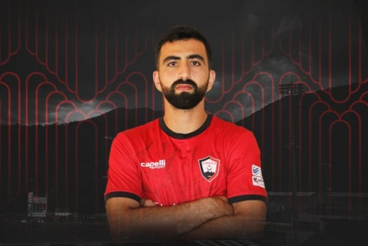 “Qəbələ” daha bir futbolçusu ilə yollarını ayırıb