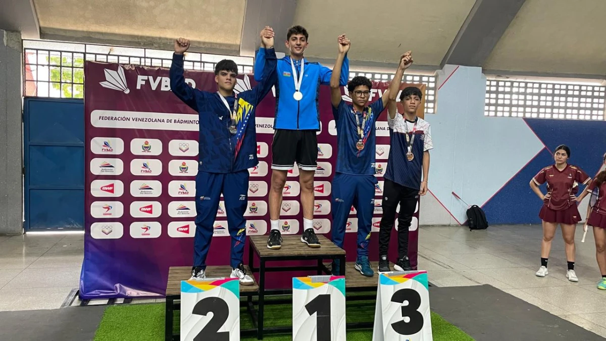 Yeniyetmə badmintonçularımız beynəlxalq turnirdə qızıl medal qazanıblar