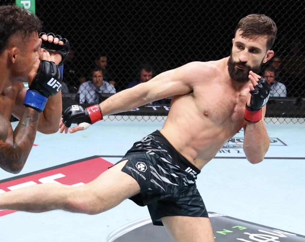 Nazim Sadıxov: “Məni məğlub etmək istəyən, tapança ilə gəlməlidir”