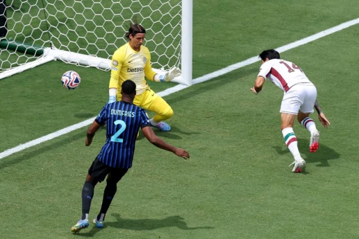 KDÇ: "İnter" “Fluminense”yə məğlub oldu - MÜBARİZƏNİ DAYANDIRDI  - YENİLƏNİR 