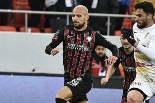 Diniyev oynadı, komandası qələbə qazandı