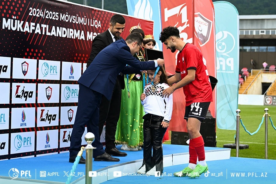 "Qəbələ" mükafatlandırılıb - FOTO 