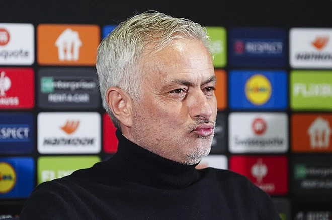 Mourinyo “Fənərbaxça”dan ayrılır?