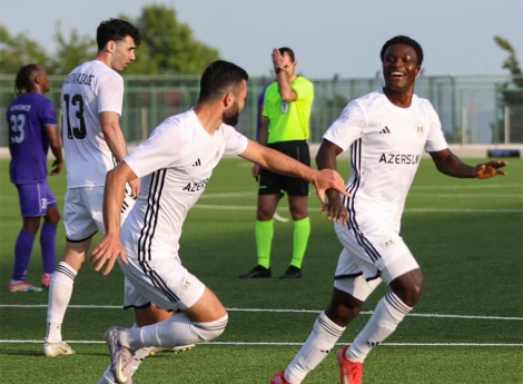 “Qarabağ” tarixi rekordunu təkrarladı