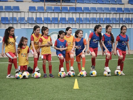 UEFA-nın dəstəyi ilə Bakıda futbol festivalı keçirilib