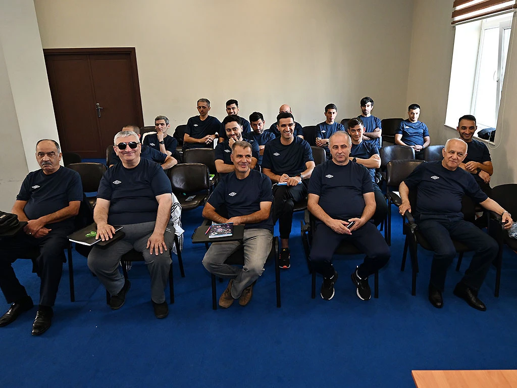 Bakıda futzal hakimləri və inspektorlar üçün seminar keçirilib - FOTO 