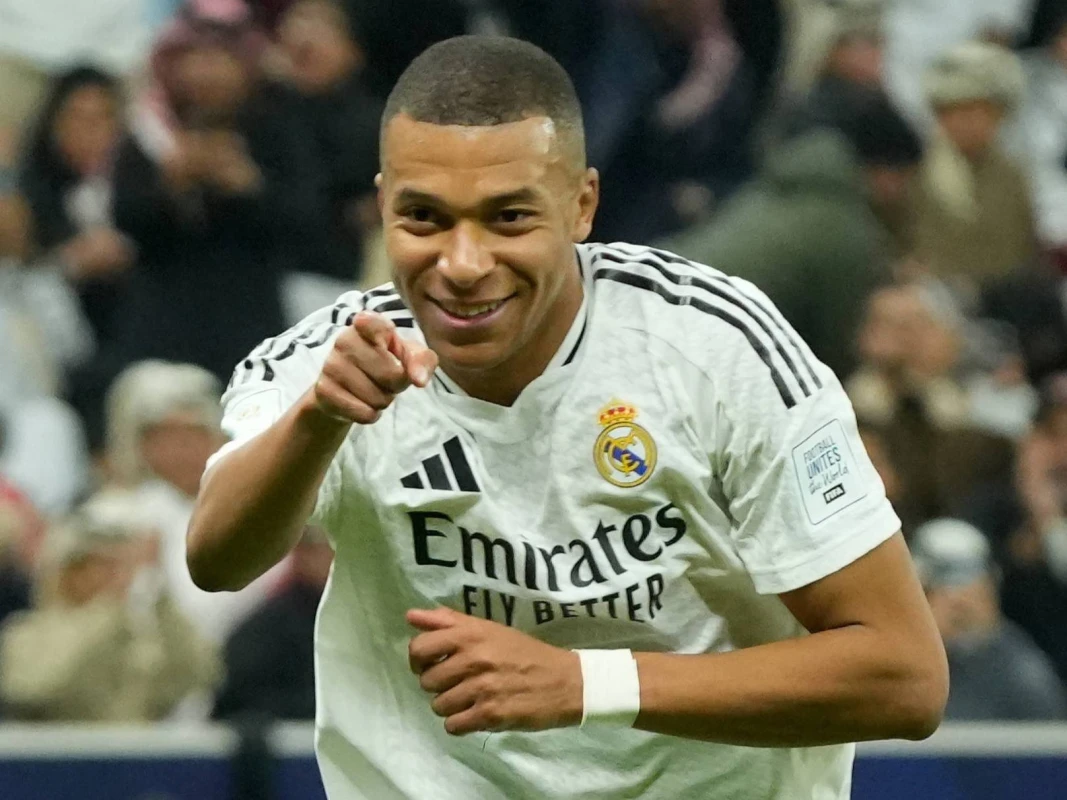 Mbappe Ronaldodan sonra bunu bacaran ilk futbolçudur