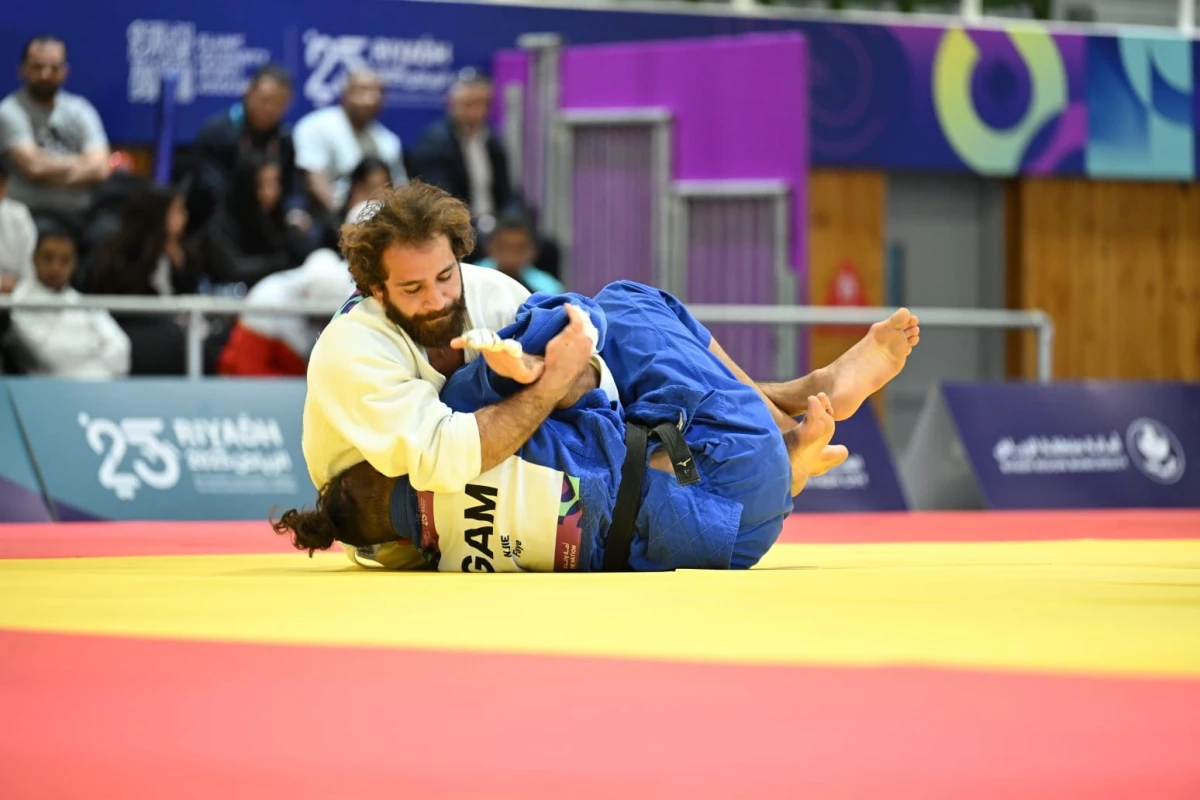 Hidayət Heydərov İslam Oyunlarının yarımfinalında - FOTO  - YENİLƏNİB 