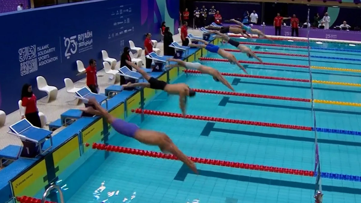 İslamiada: Üzgüçümüz bürünc qazanıb