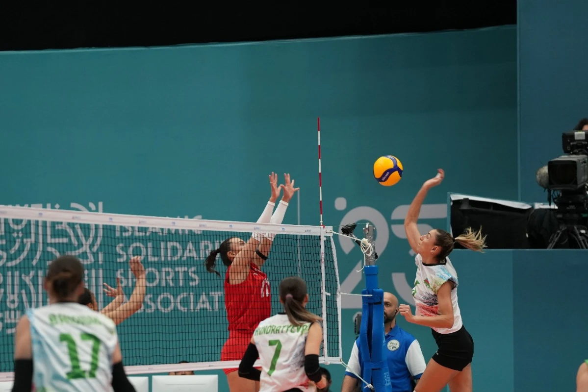 İslam Oyunları: Voleybolçularımız Türkiyəyə məğlub olub - FOTO 