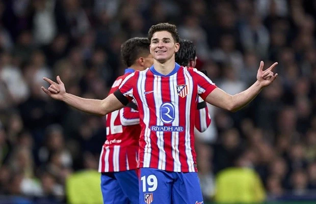 "Çelsi" Alvareslə maraqlanır