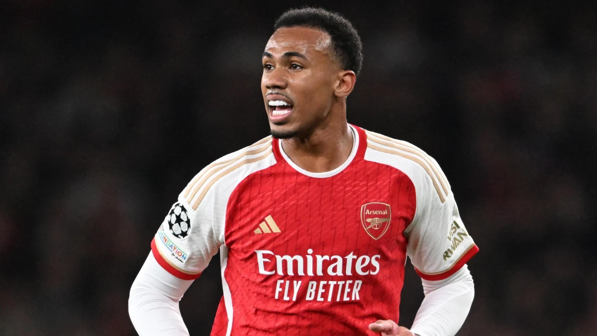 "Arsenal"ın müdafiəçisi sıradan çıxıb