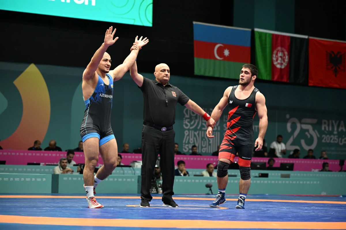 Azərbaycan güləşçisi İslam Oyunlarında qızıl medal qazanıb