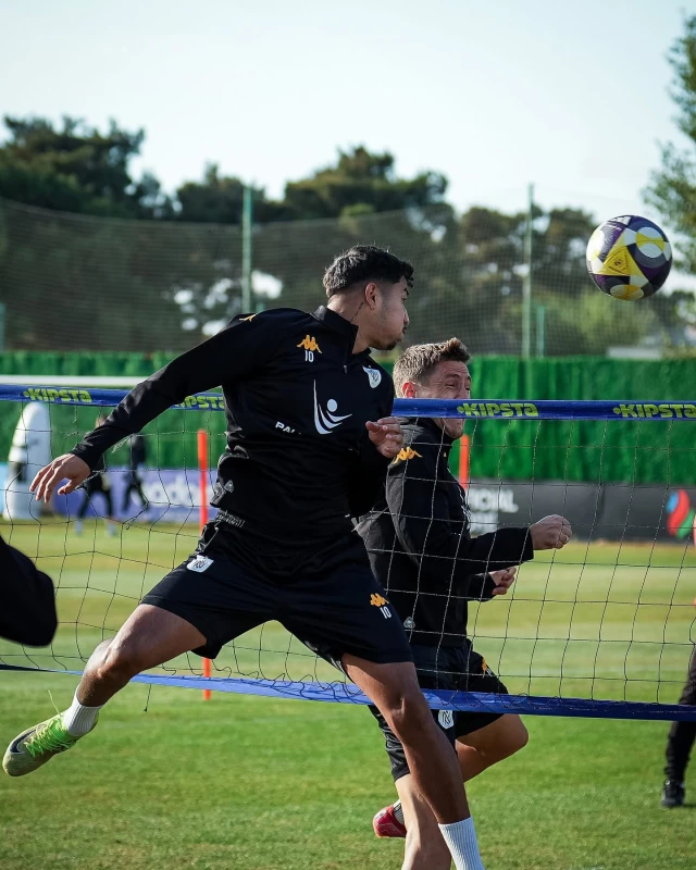 "Neftçi" "Zirə" ilə matça itkisiz çıxacaq - FOTO 