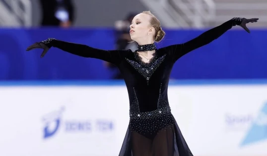 Azərbaycanlı idmançı fiqurlu konkisürmədə olimpia rekordunu yeniləyib - FOTO 