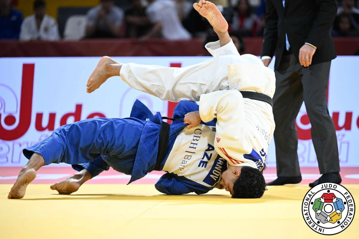 DÇ: Cüdoçumuz bürünc medal qazanıb - FOTO 