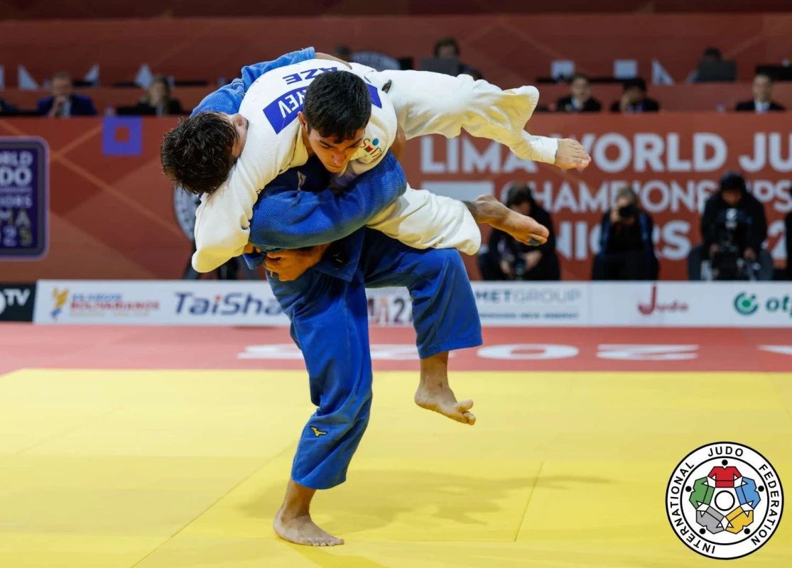 DÇ: Cüdoçumuz bürünc medal qazanıb - FOTO 