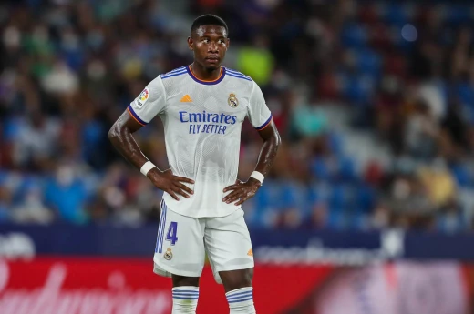 "Real"ın müdafiəçisi David Alaba sıradan çıxıb