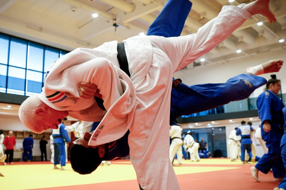 Bakıda paracüdoçuların olimpiyaçılarla birlikdə məşqlərinə start verilib - FOTO