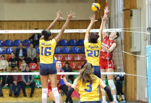 Voleybol üzrə Azərbaycan çempionatının oyunları təxirə salınıb