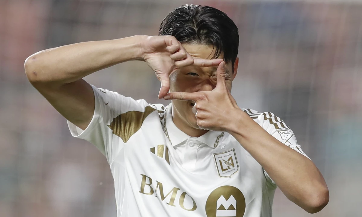 Yaponiya millisinin üzvü “Barselona”nın radarında