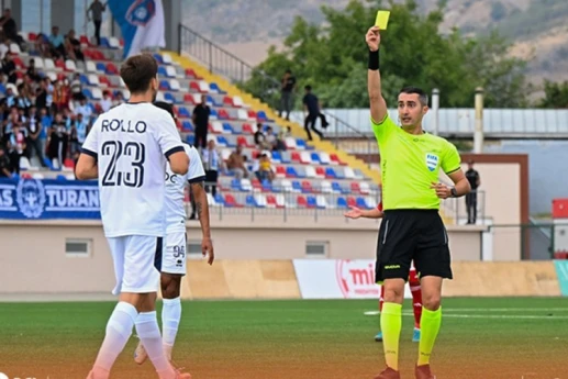 Azərbaycanlı hakim "Napoli" - "Ayntraxt" matçını idarə edəcək