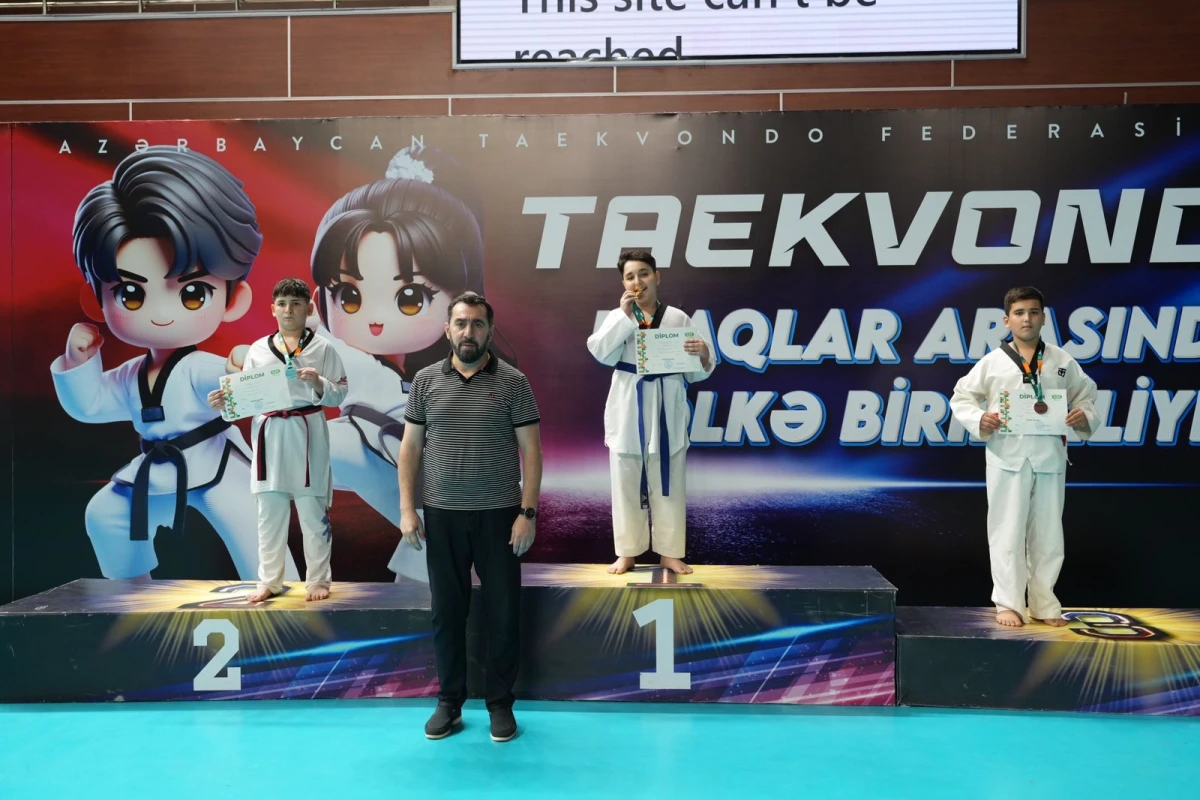 Taekvondo üzrə ölkə birinciliyinin qalibləri bəlli olub - FOTO