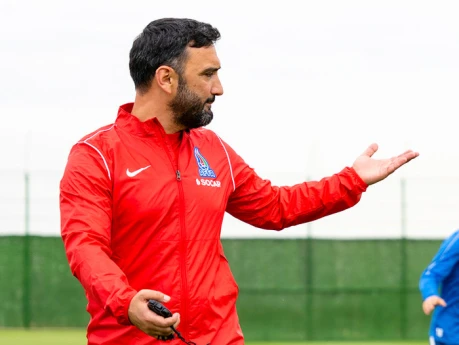 Ayxan Abbasov əsas millidə - Bəs U21-i matça kim çıxaracaq? 