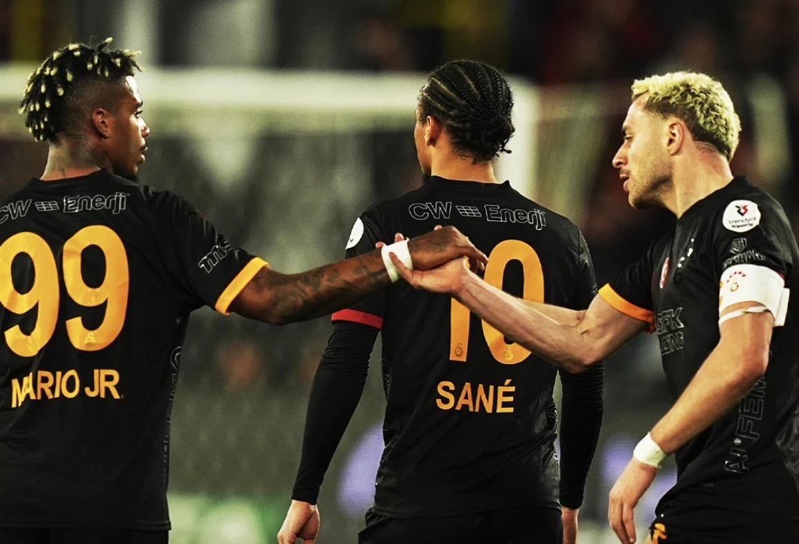 Super Liqa: “Qalatasaray” 3 xalı 3 qolla qazandı