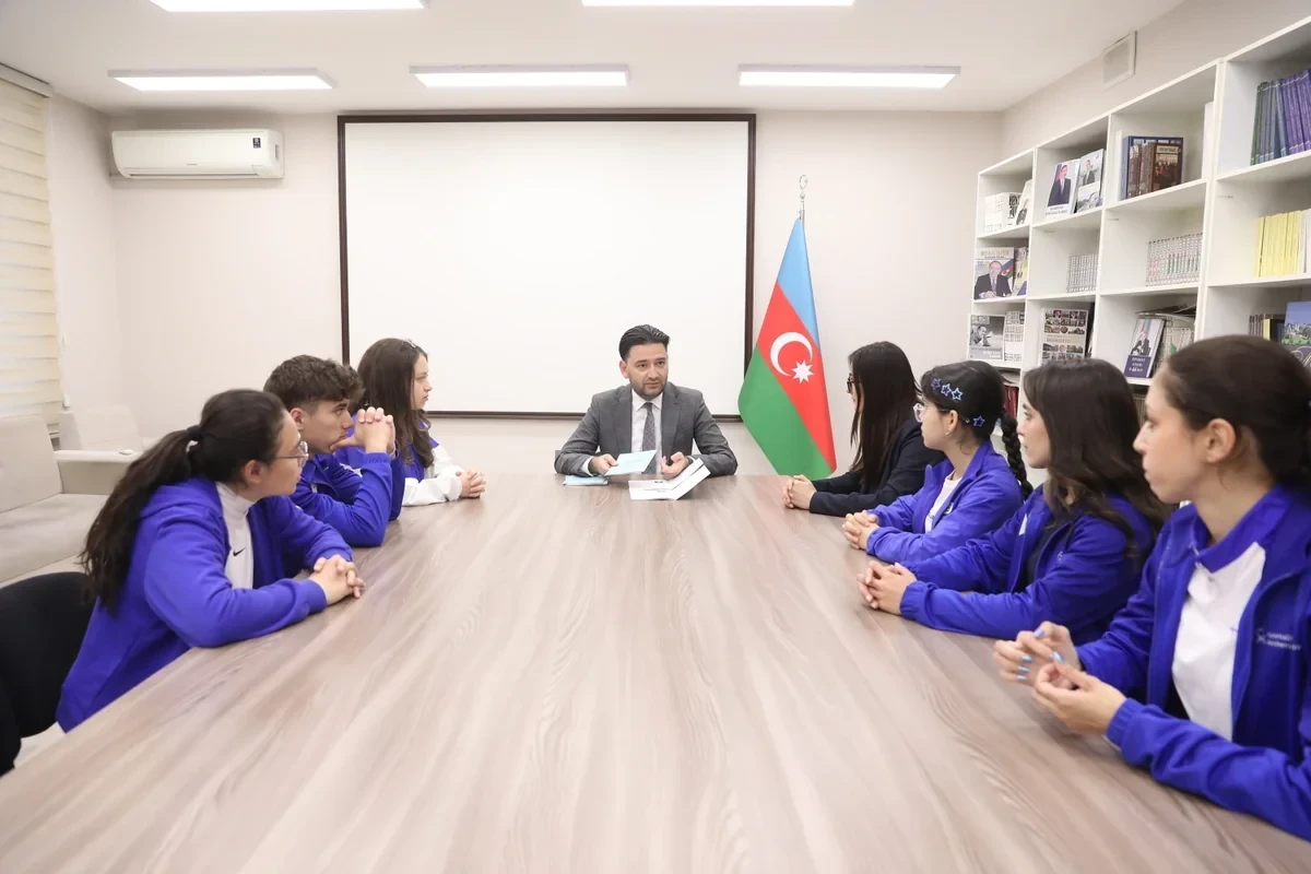 Azərbaycan Kamandan Oxatma Federasiyasında idmançılara yeni idman dərəcələri təqdim edilib