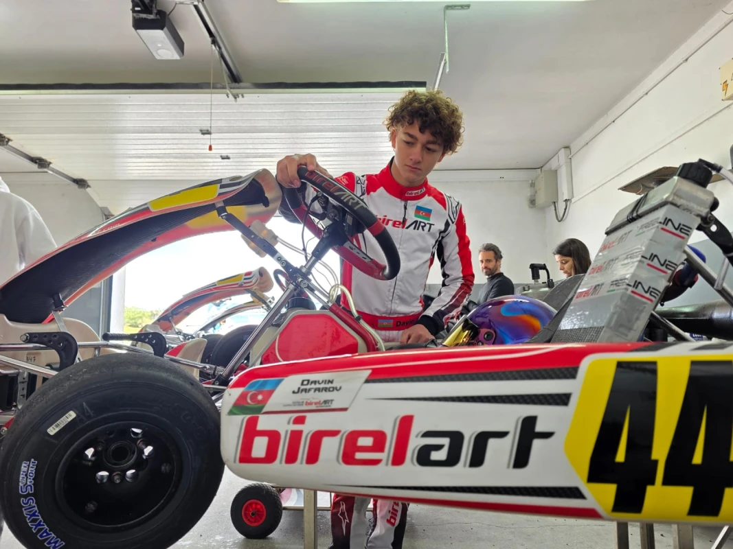 Azərbaycanlı pilot Portuqaliyada qalib oldu - FOTO 