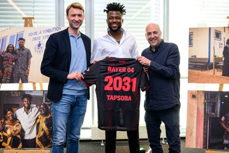 Burkina-Faso millisinin üzvü "Bayer"də qalacaq - RƏSMİ 