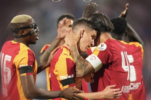 “Qalatasaray” 3 xalı 4 qolla qazandı