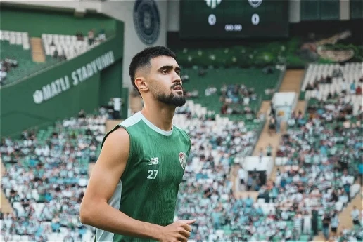 Toralın komandasından məğlubiyyət