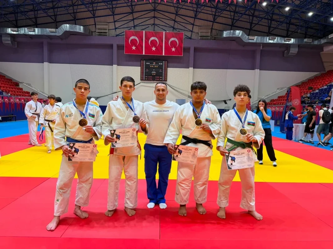 Yığmamızdan 4 medal