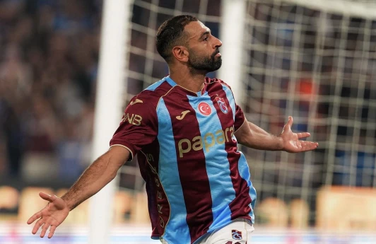 Super Liqa: “Beşiktaş” məğlub oldu, “Trabzonspor” evində 3 xal qazandı